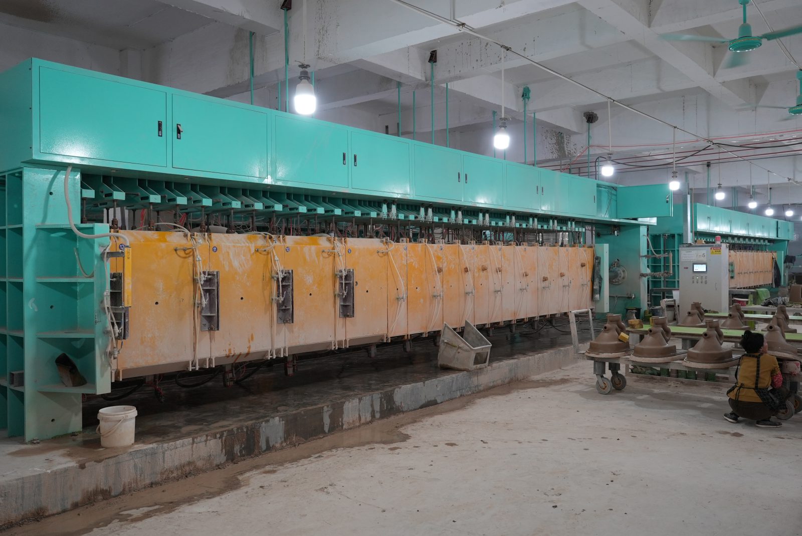 Ceramic toilet production workshop floor